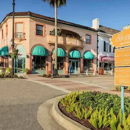Villa Shamrock Park, Legacy Trail And Manasota Key! à Venice Extérieur photo